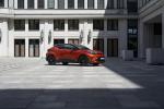 Toyota C-HR Hybrid 2019 года (WW)